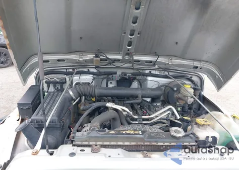 2004 Jeep Wrangler Sport from USA, damaged, VIN 1J4FA49S44P768204